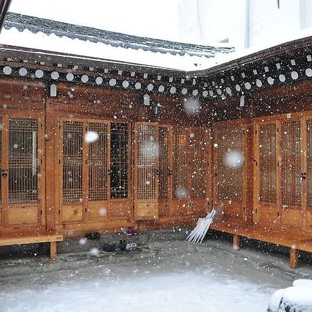 Hueahn Hanok Guesthouse Seoul Exterior foto